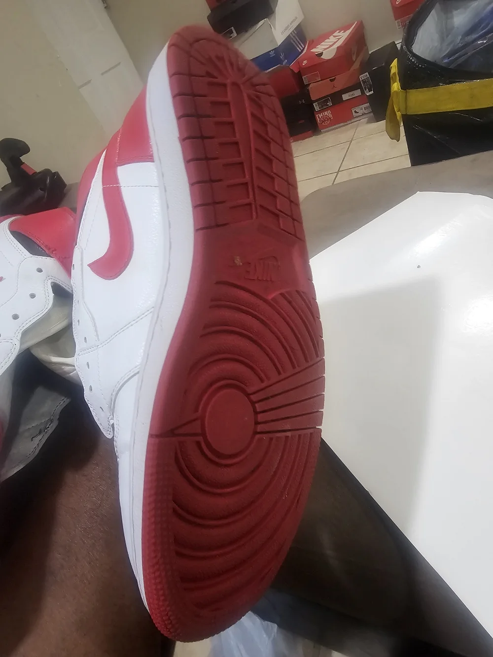 Jordan 1 Mid White/Red Men's Sneakers